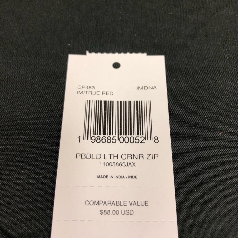 Coach Pebble Leather Corner Zip - Picture 12 of 13